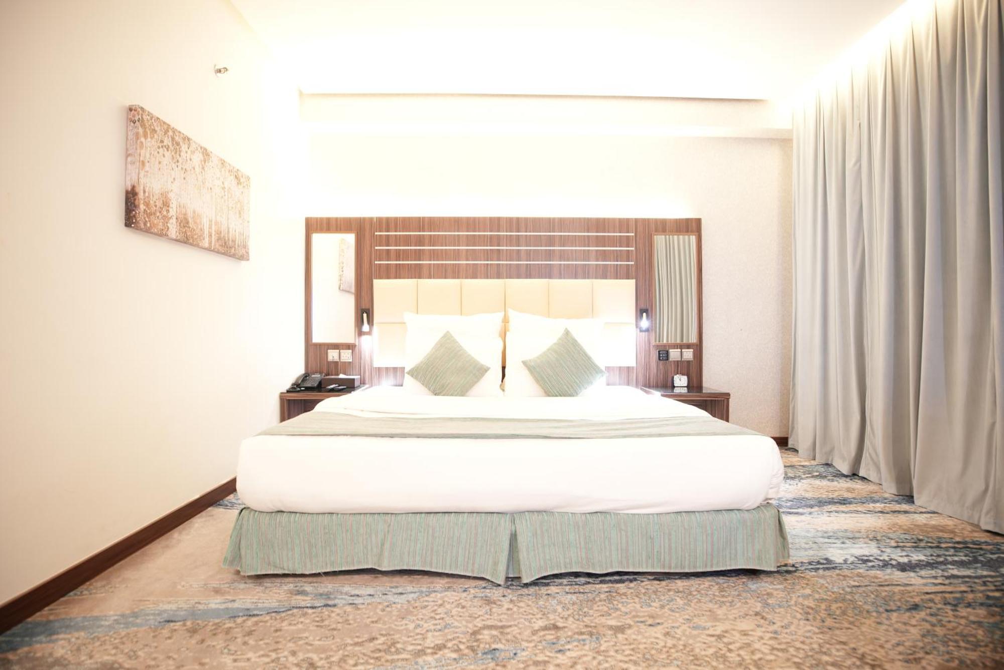 White Diamond Hotel Sari Jeddah Ngoại thất bức ảnh